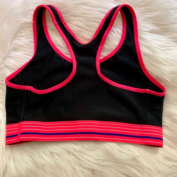 Under Armour sports bra - Picture 3 of 3